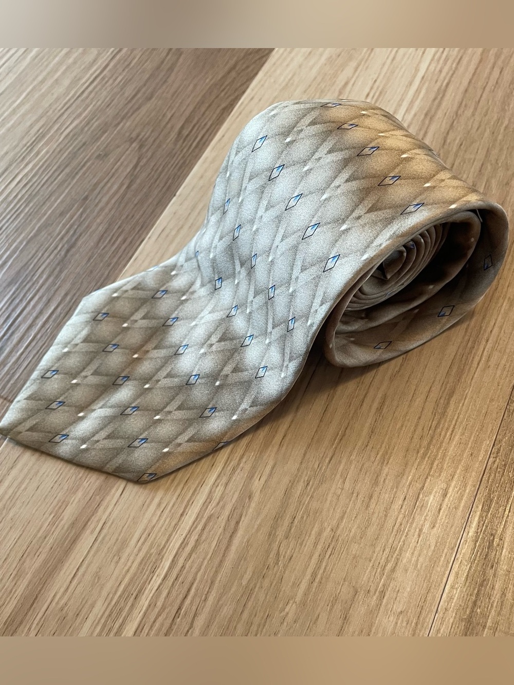 Arrow Men's 100% Silk Geometric Neck Tie Taupe Blue Classic 3 3/4" x 61" Office
